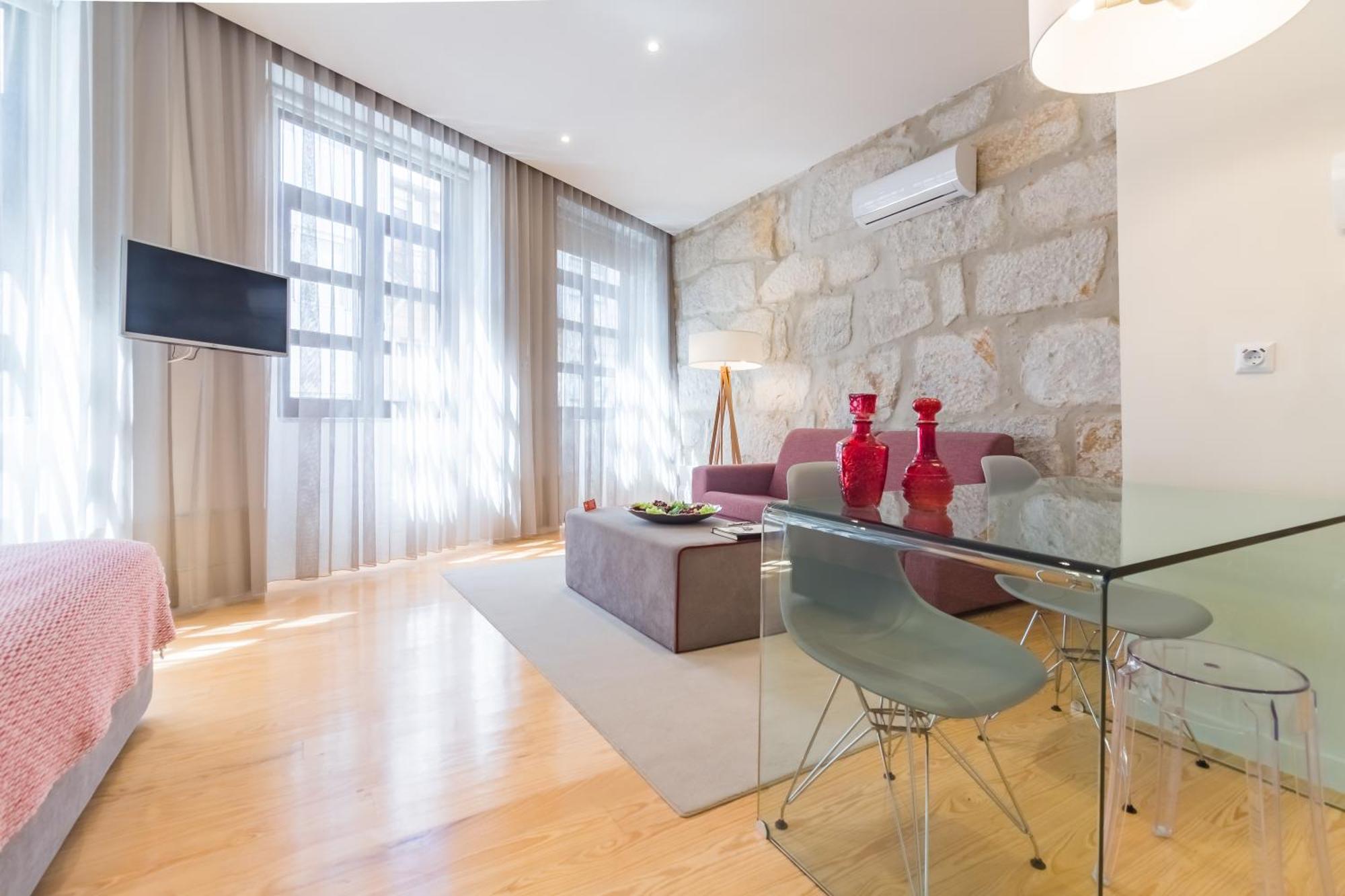On Deluxe Apartments - Free Parking Porto Rom bilde
